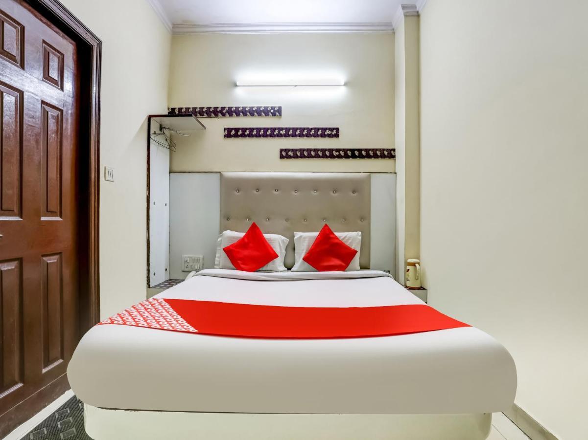 Oyo 75948 Hotel Tushar Continental New Delhi Exterior photo
